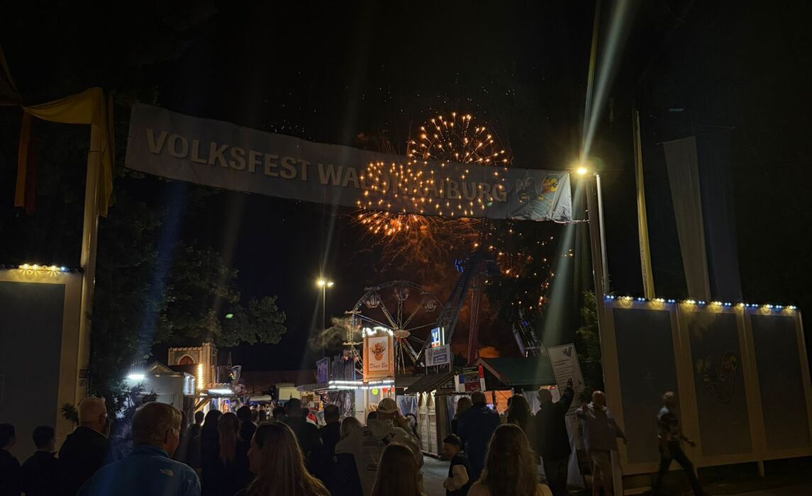 Letzter Tag Und Feuerwerk 26